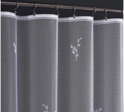 Hotová oblúková záclona žakárového typu s farebnými motívmi (1)