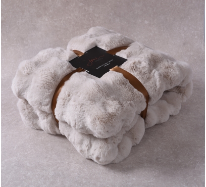 Luxusná kožušinová deka (2)