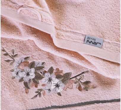 Kolekcia vyšívaných froté uterákov a osušiek (2)