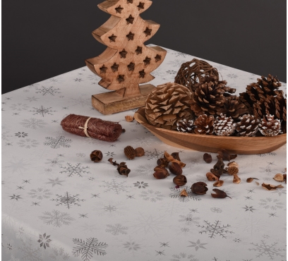 Sviatočný obrus ručnej výroby (3)