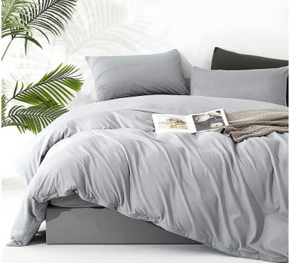 Jednofarebné posteľné súpravy zo 100% česanej bavlny