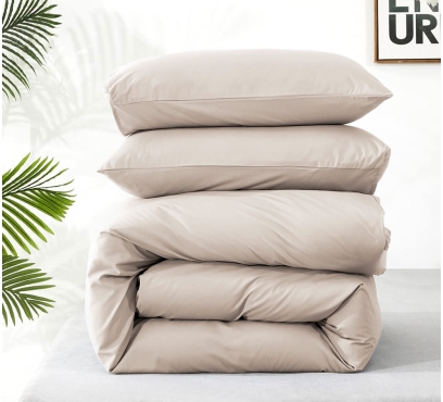 Jednofarebné posteľné súpravy zo 100% česanej bavlny (1)