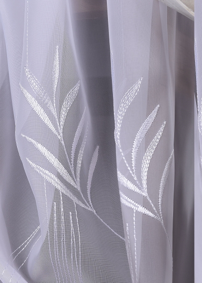 Metrážna voálová záclona (3)