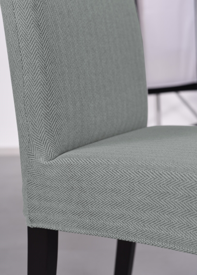 Elastické poťahy na stoličky (1)