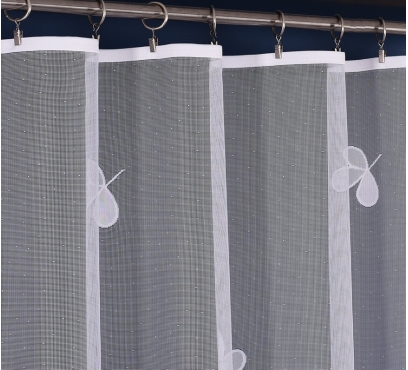 Hotová oblúková záclona žakárového typu (2)