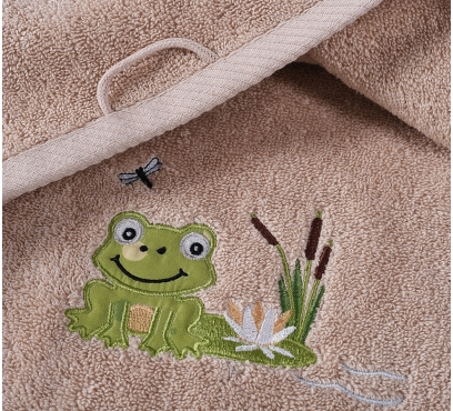 Kolekcia detských uterákov s originálnou výšivkou (1)
