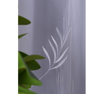 Metrážna voálová záclona (2)