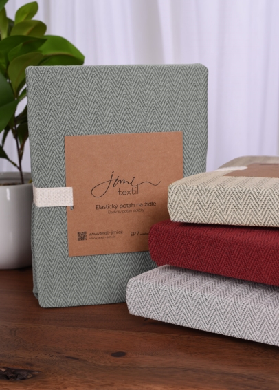 Elastické poťahy na stoličky (2)