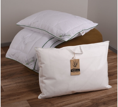 Detský prešívaný set vankúšika a perinky do postieľky (2)