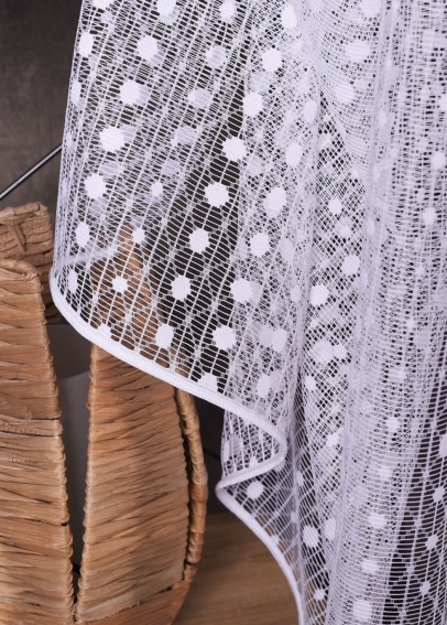 Moderná žakárová záclona (2)