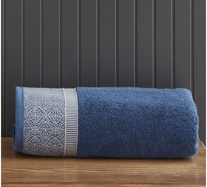 Kolekcia žakárových froté uterákov a osušiek (2)