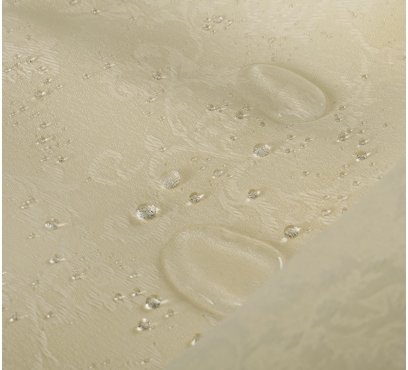 Prémiový teflónový obrus (1)