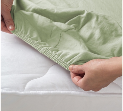 Svetlo zelené jersey prestieradlo s lycrou (2)