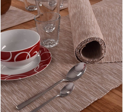 Elegantné stolové prestieranie (3)