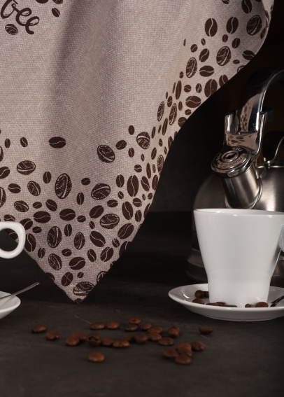 Tmavá utierka UT51 má po obvode kávové zrná (1)