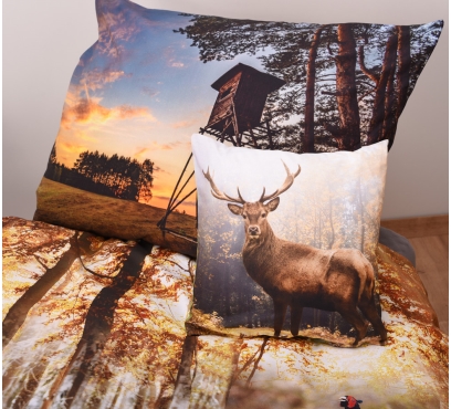 Obrazová posteľná súprava s motívom POĽOVNÍCTVO (1)