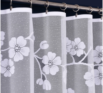 Hotová oblúková záclona žakárového typu (3)