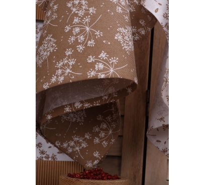 Detail vzoru hnedé utierky UT56 s motívom kôpor (2)