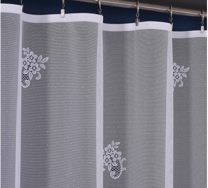 Hotová oblúková záclona žakárového typu (3)