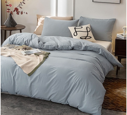 Jednofarebné posteľné súpravy zo 100% česanej bavlny