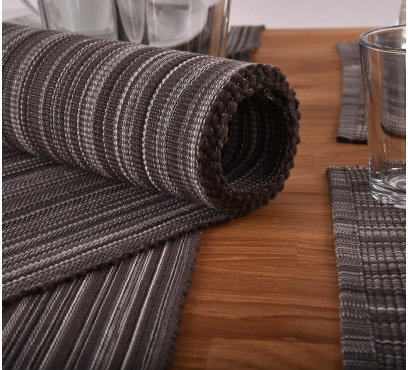 Elegantné stolové prestieranie (4)