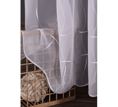 Metrážna voálová záclona (1)